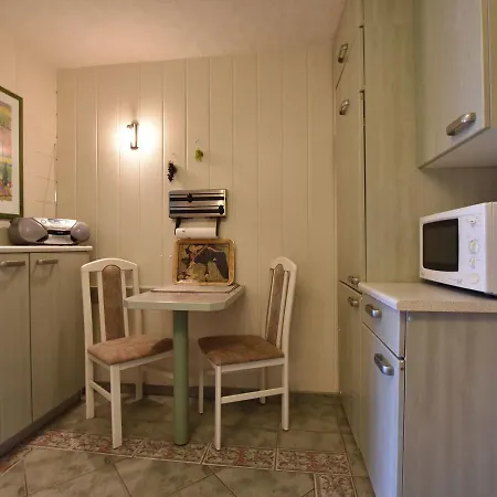 Modern In Gross Klein Germany With Barbecue Apartman Rostock